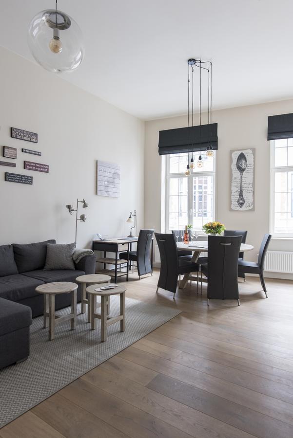 Cozy & Bright Apartment アントウェルペン エクステリア 写真